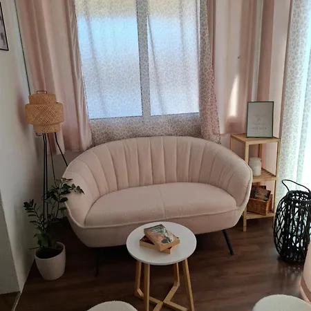 Alojamento de Acomodação e Pequeno-almoço Buzolic Hvar Town