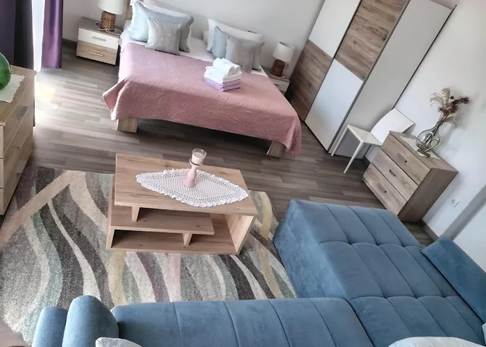 Buzolic Frühstückspension 3*