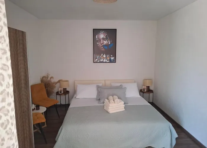 Frühstückspension Buzolic 3*