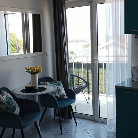 Buzolic Couette-café