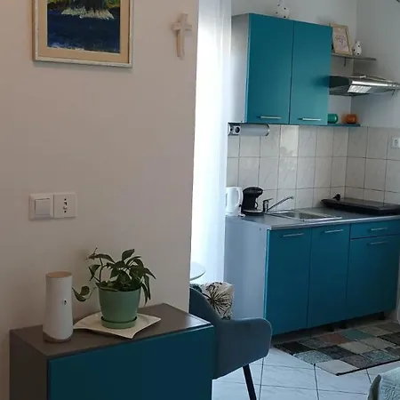 Buzolic فندق مبيت وإفطار هفار