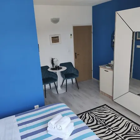 Buzolic Bed & Breakfast