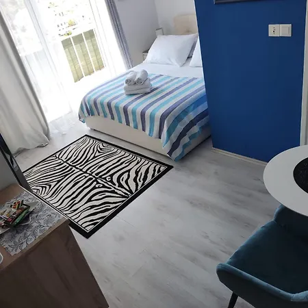 فندق مبيت وإفطار Buzolic