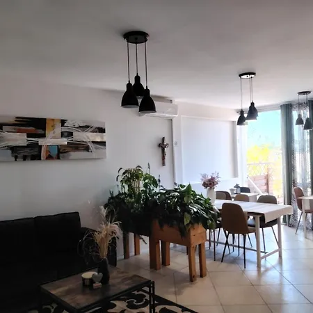 Buzolic Bed & Breakfast 3*