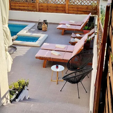 Buzolic Bed & Breakfast Hvar Town